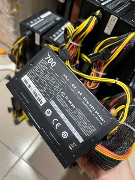 Nguồn máy tính COOLER MASTER Elite PC700 v3 700W Cũ | Non-Modular, ATX