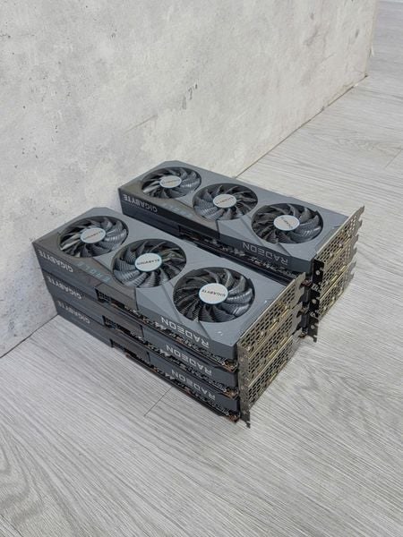 Card màn hình GIGABYTE Radeon RX 6600 EAGLE 8GB GDDR6 QSD